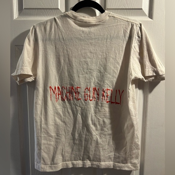 Machine Gun Kelly ‘Daywalker’ Graphic T-Shirt - Picture 2 of 2